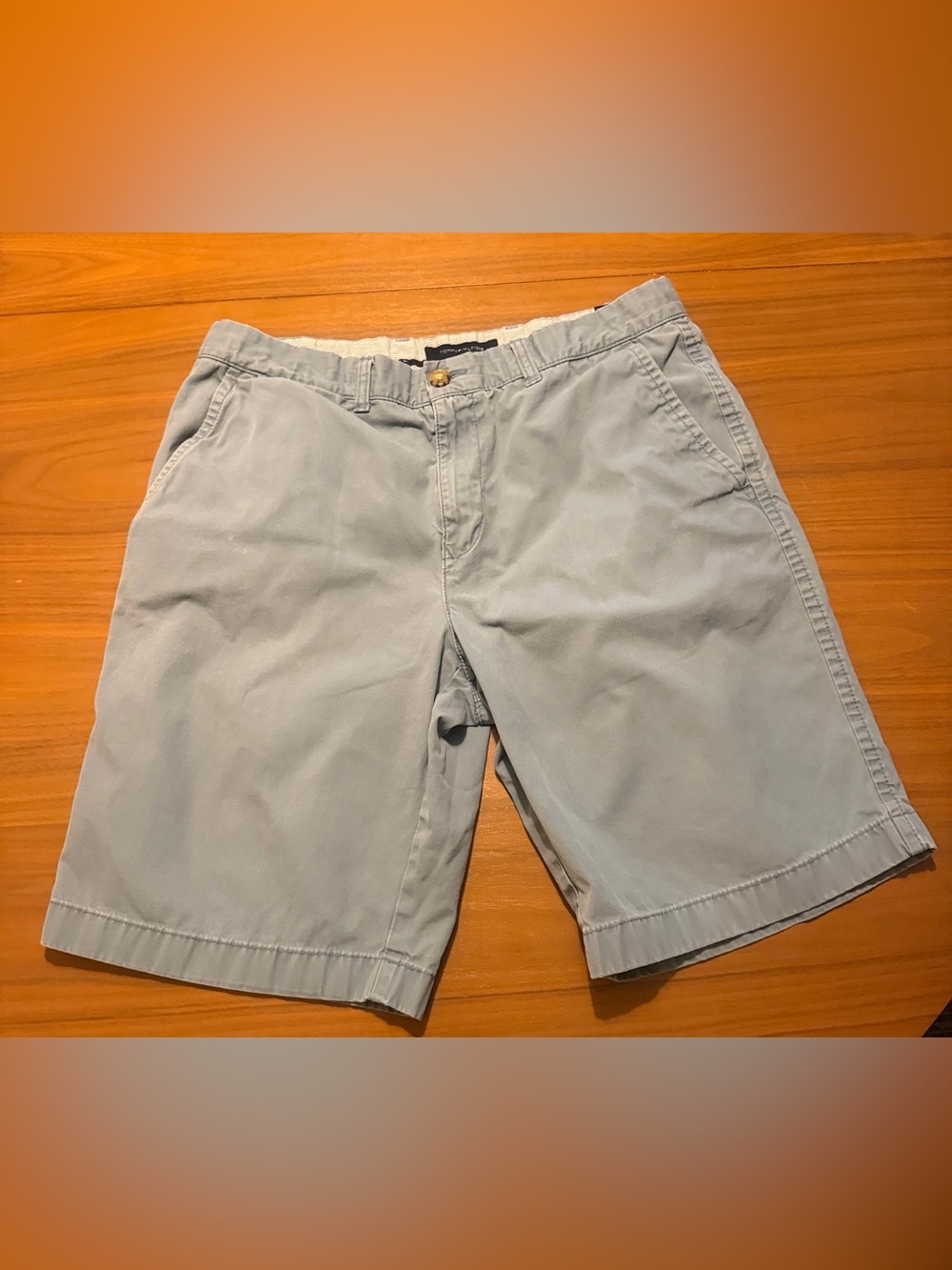 Tommy Hilfiger Shorts Classic Fit Flat Front Light Blue Mens Size 34 Chino